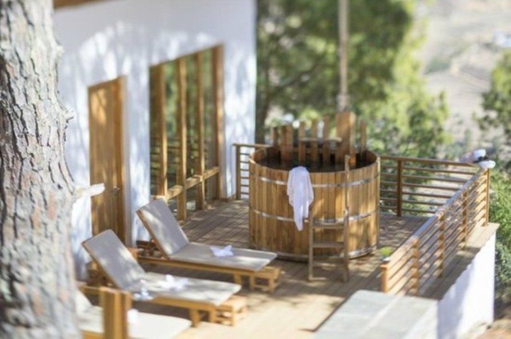 פונאקה Dhensa Resort מראה חיצוני תמונה
