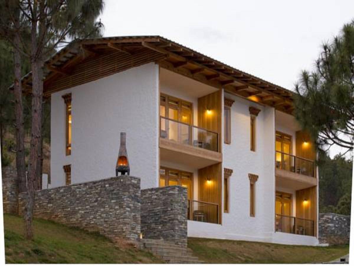 פונאקה Dhensa Resort מראה חיצוני תמונה